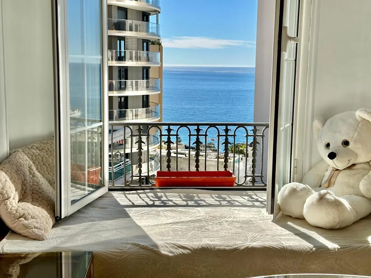 Apartment Luxury Tenao Palace, Monaco Border, Sea View Beausoleil