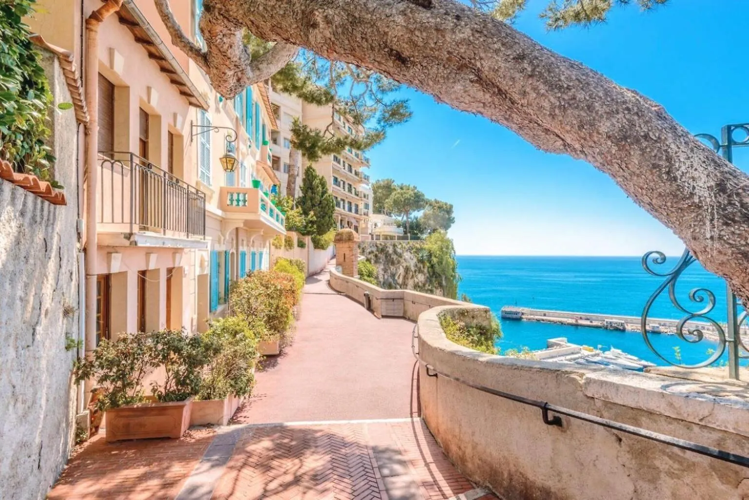 Monaco Border, 2 Bdr Luxury Apartment Sea View 0*, Beausoleil France